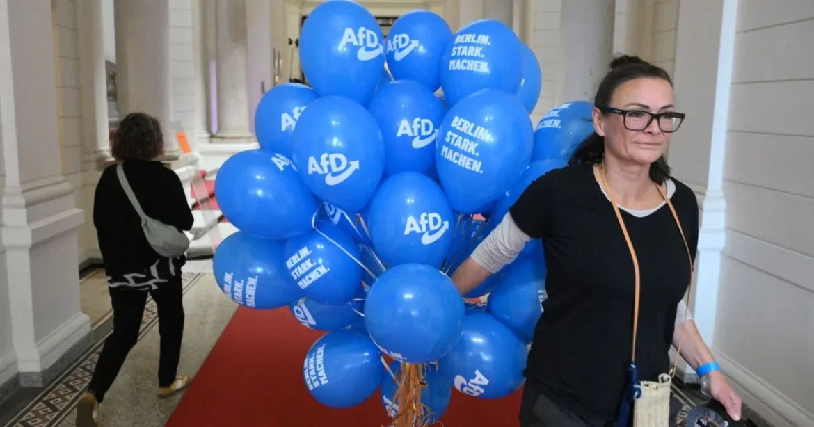 Az AfD már a kapuk előtt áll, készen a hatalom átvételére