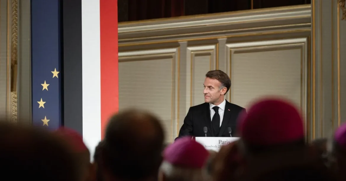Macron népszerűsége zuhan, az üzemanyagárak emelkedése miatt egyre nagyobb a feszültség