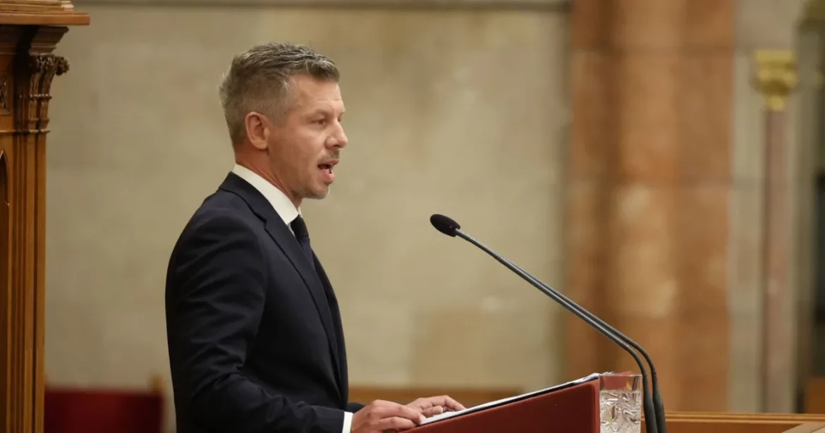 Magyar Péter most fenyegetőzik, pedig korábban állásért könyörgött Mészáros Lőrincnél