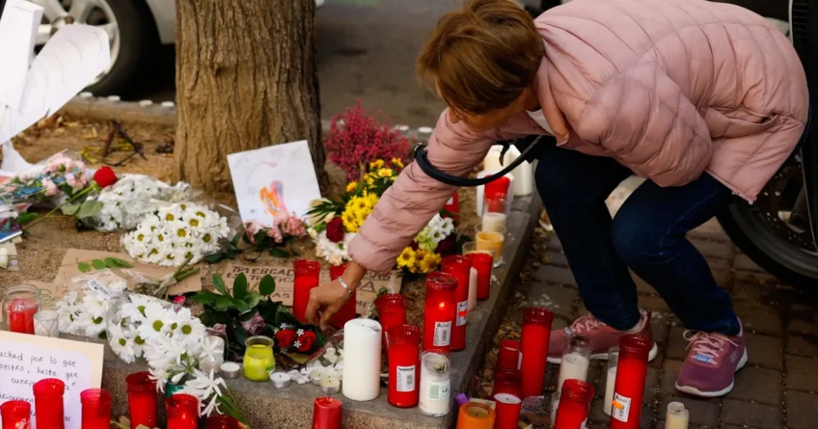 87 éves Maricarmen búcsúztatása: kilakoltatása miatt megbukott a spanyol kormány – videó