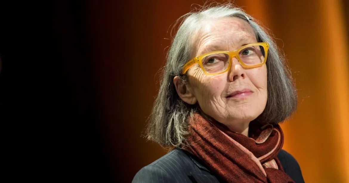 Anne Carson Nobel-díja: a világ szemében a kortárs irodalom különlegessége