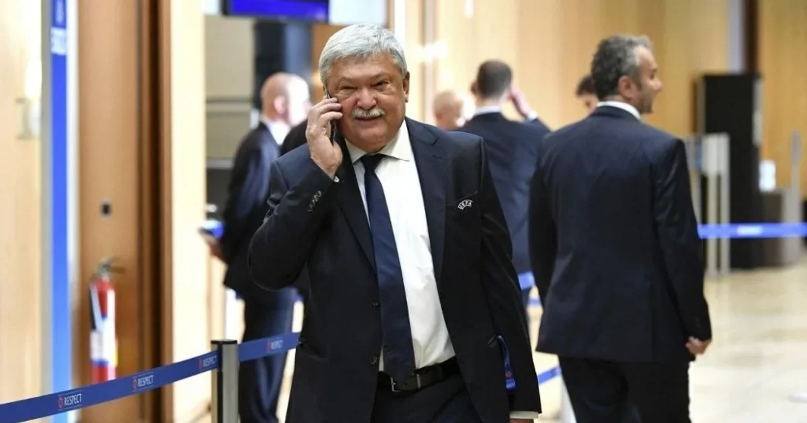 Csányi Sándor és a FIFA bukott elnöke: bombahír Franciaországból, reagált az MLSZ
