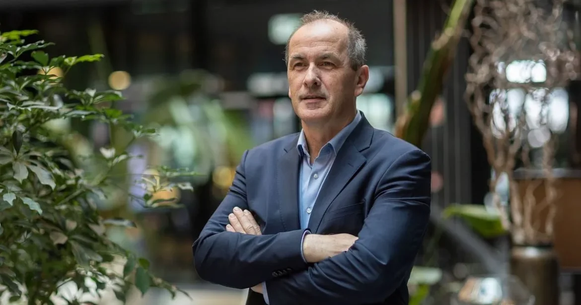 Elszállt a bizalom, béremelést követelnek az egészségügyi dolgozók