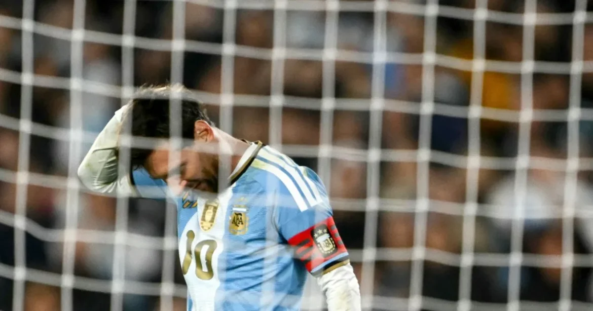 Gól, gólpasszok és könnyes búcsú: Lionel Messi véget vetett
