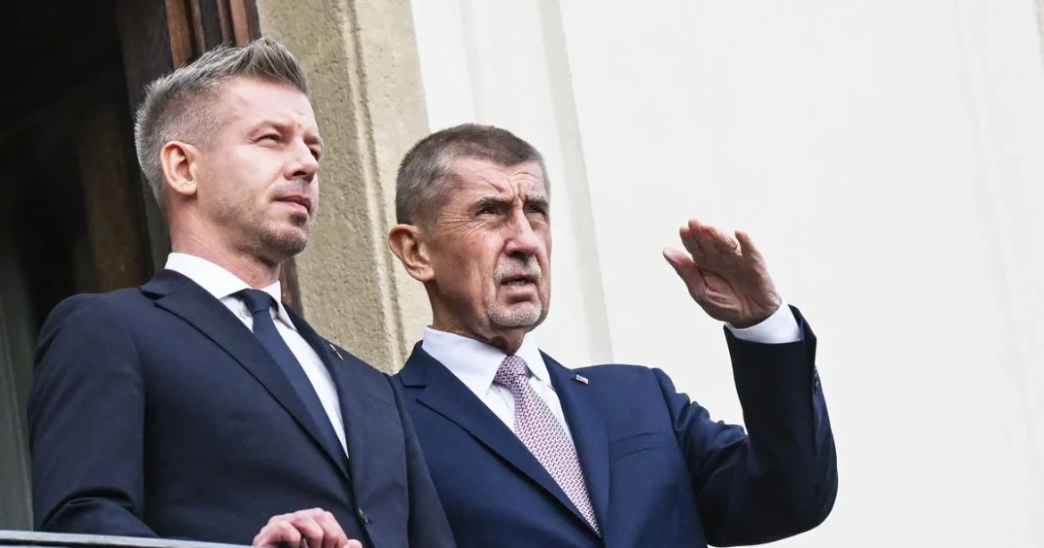 Magyar Péter a kormányfőnél járt, aki legutóbb kioktatta – videó