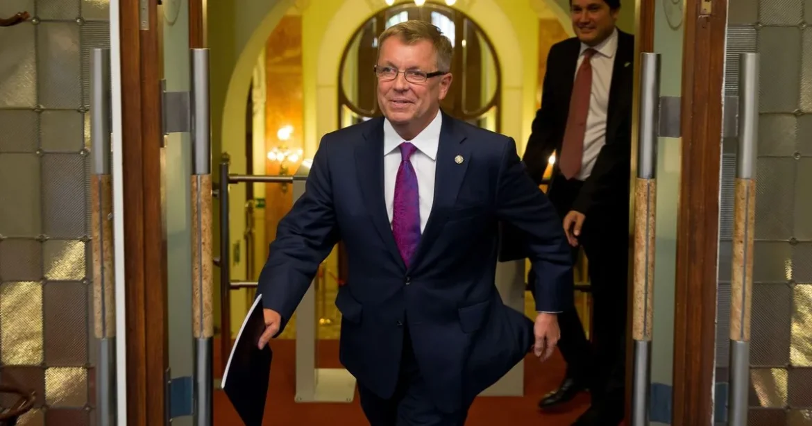 Matolcsy György ügyvédje ma is számít a volt jegybankelnök letartóztatására