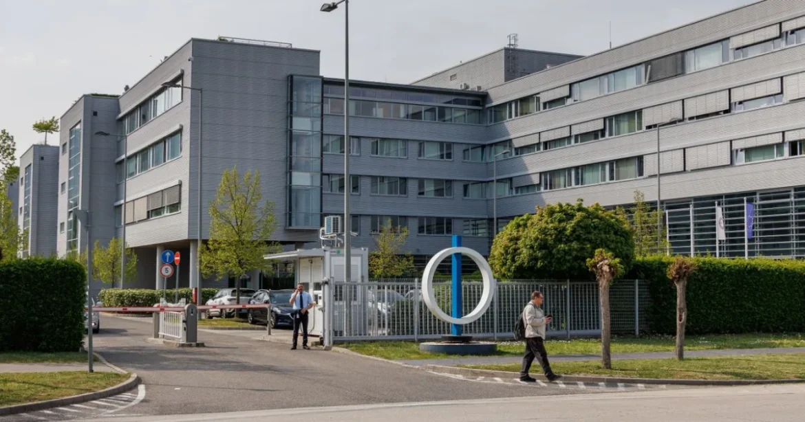 Megkezdődött a csoportos leépítés, végkielégítés nélkül bocsátanak el