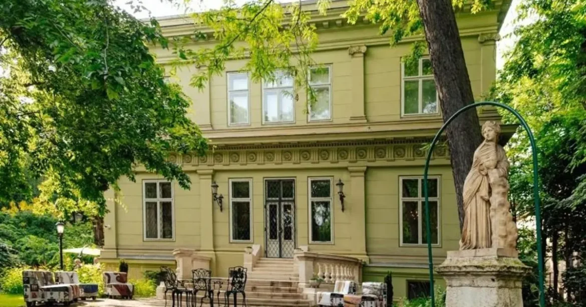 Mit nem pótolhat az MI? – Új tárlat az Iparművészeti Múzeumban
