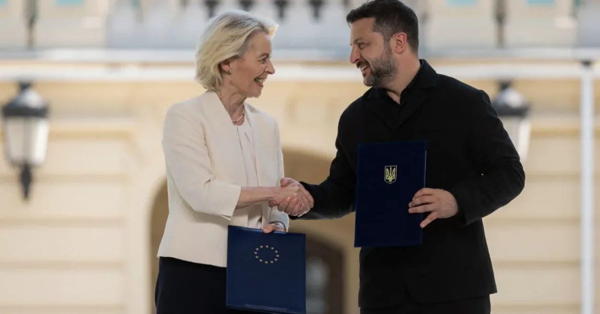 Von der Leyen mellett Zelenszkij is jöhet október 23-án?